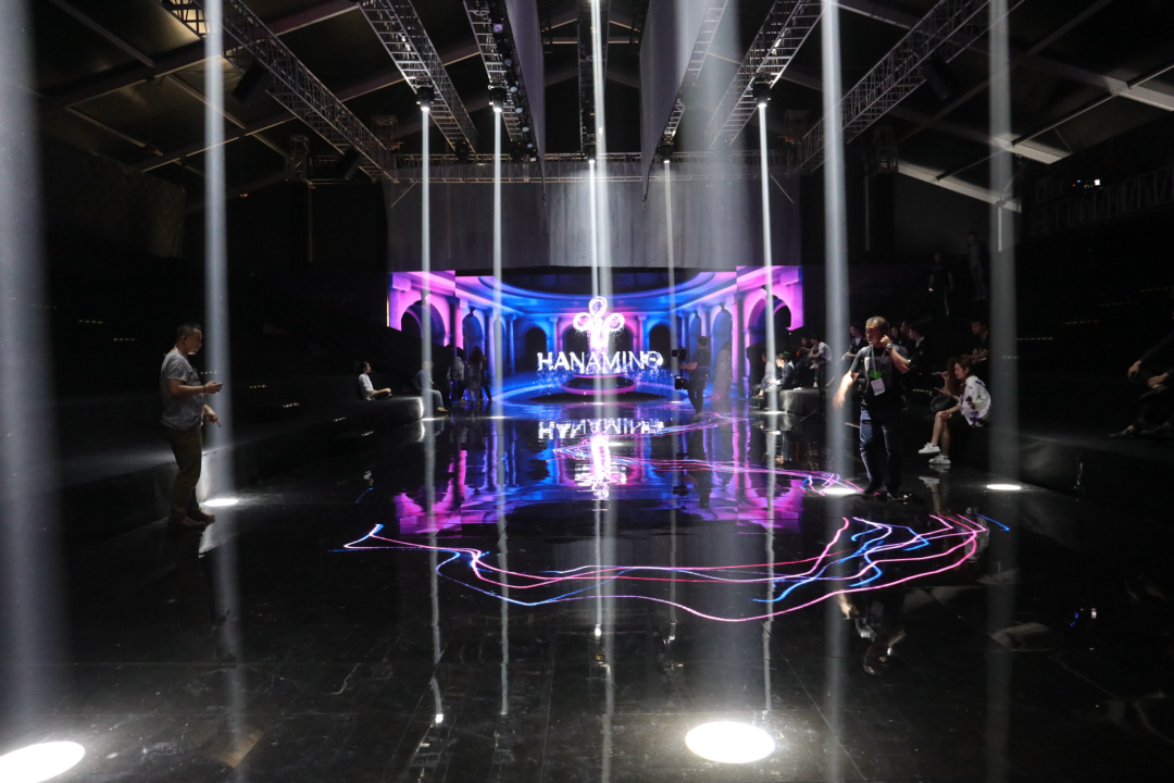 以花為名，花迷HANAMINO上市發(fā)布會拉開序幕！(圖2)
