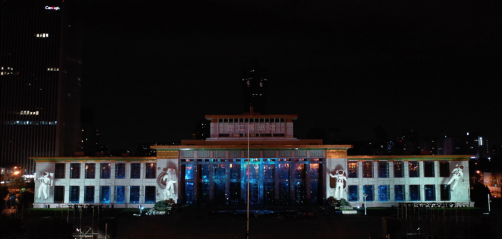 天空創(chuàng)想用科技點(diǎn)亮城市！杭州武林廣場(chǎng)3DMAPPING秀震撼上演！(圖4)